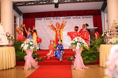 tiec cuoi, tiệc cưới